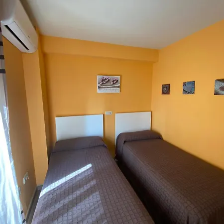 Apartamento Primera Linea De Playa En Tres Caballos, Playamar Apartment